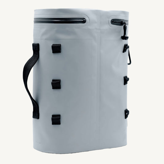 Tuube Weekender 8L Grey - Back view - Golf essential