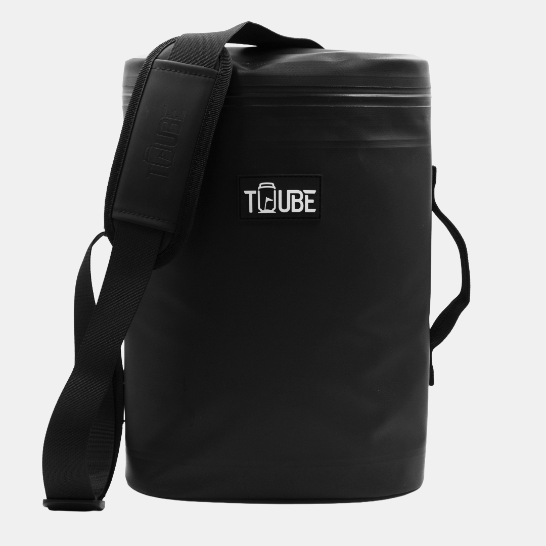 Tuube Weekender 8L insulated cooler bag in black, upright product shot showing PVC tarpaulin exterior, leakproof zipper, and carry handle