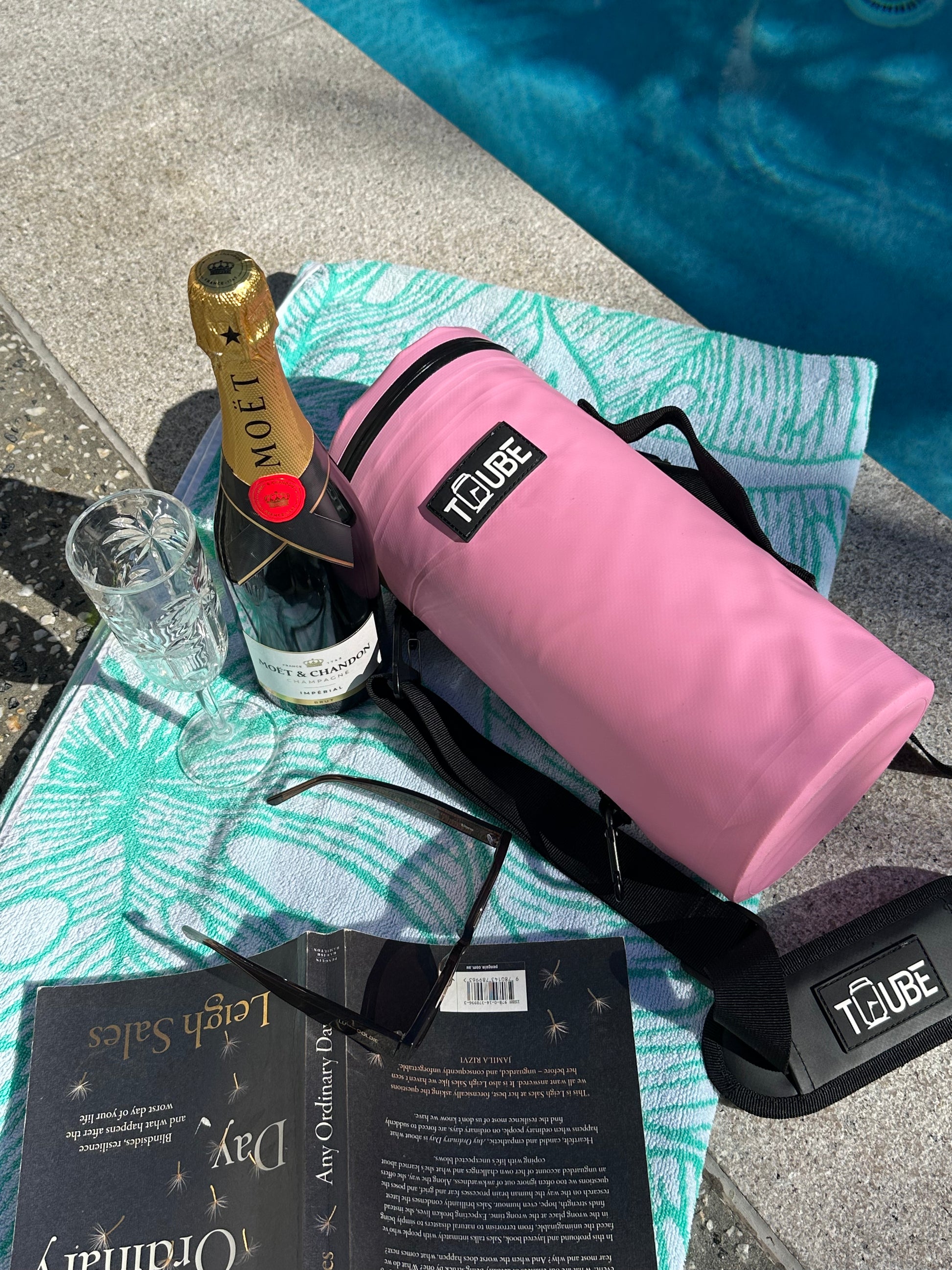 Tuube Cooler Bag 2.0 - Pink - Bag Beside Pool Area.