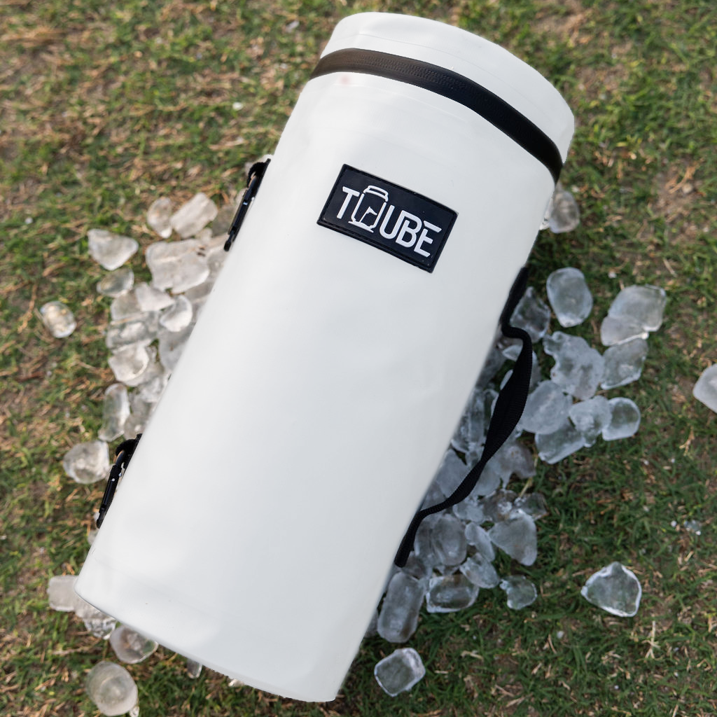 White Tuube 2.0 insulated cooler bag open view showing internal capacity for 6 cans and ice in an NBR-lined compartment