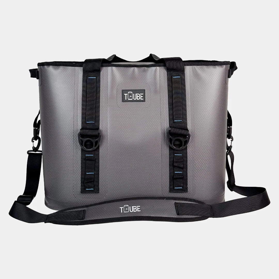 Tuube Traveller 36L insulated cooler bag product detail showing EVA 25mm insulation thickness and 100% leakproof zipper closure
